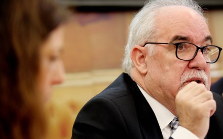 Vieira da Silva admite alargar CSI a pensionistas com cortes da troika