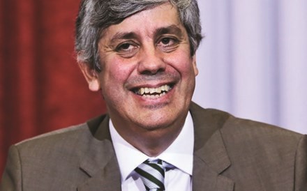 Centeno assume presidência do conselho de governadores do BEI