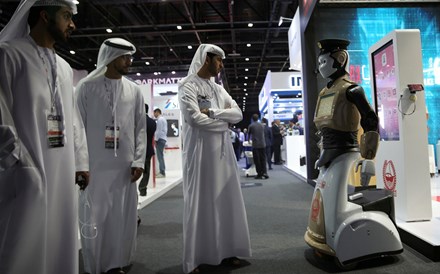 “Robocop” chegou às ruas do Dubai