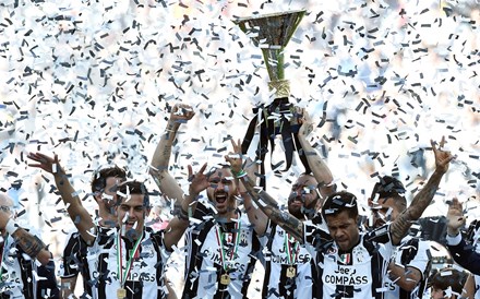 Juventus pondera avançar com emissão de obrigações
