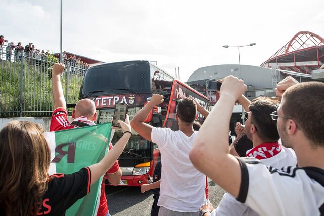 Festa rija do Benfica, agora na Câmara de Lisboa