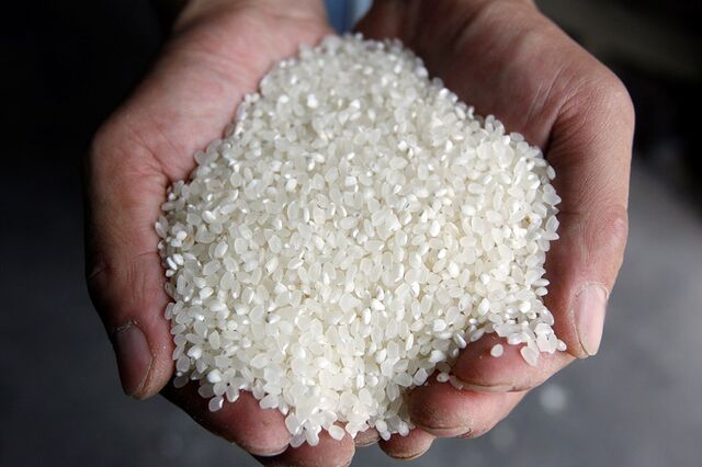 Governo do Brasil dá cinco dias para mercados e produtores explicarem subida de preços