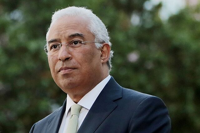 Costa informa Rui Moreira que escolheu Lisboa para candidatura a Agência Europeia do Medicamento