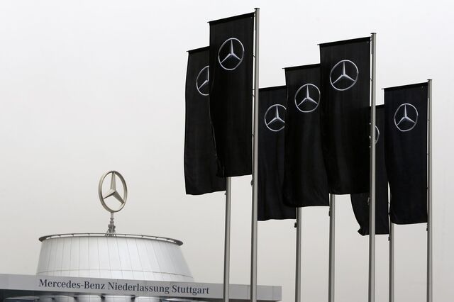Dona da Mercedes-Benz investigada por manipular emissões