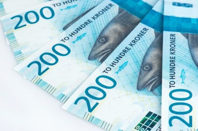 Noruega lança nota de 200 coroas com a imagem de um bacalhau, forte 'amigo' de Portugal