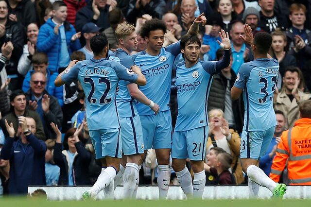 Manchester City com receitas recorde de 537 milhões de euros em 2016-17
