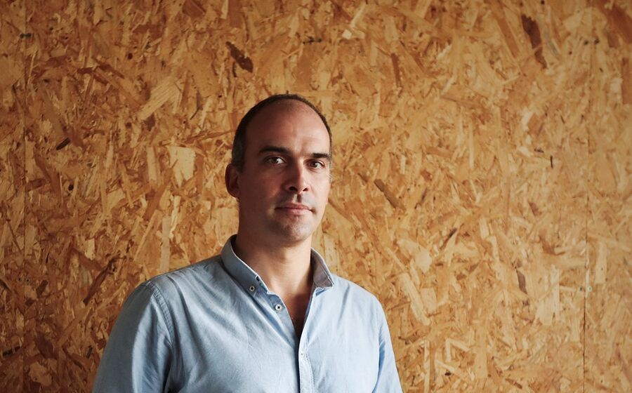 Pedro Rocha Vieira, Beta-i