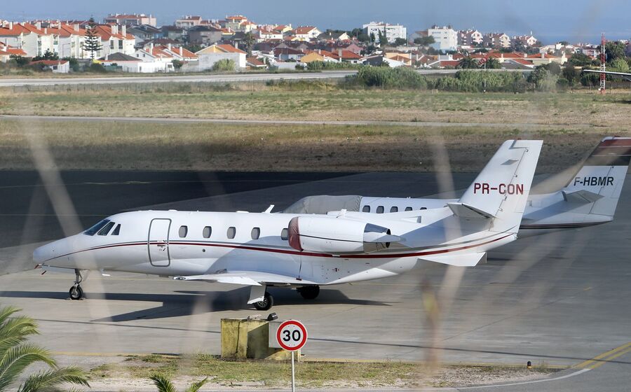 Tires aeródromo de Tires Cascais aviação privada