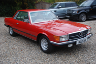 1977 Mercedes-Benz 350 SLC. Estimativa entre 15 a 18 mil libras.