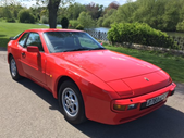 1987 Porsche 944 S. Estimativa de seis a oito mil libras.