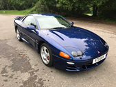 1998 Mitsubishi 3000 GT Twin Turbo. Estimativa de oito a dez mil libras.