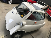 1961 BMW Isetta 300. Estimativa de 14 a 17 mil libras.