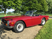 1971 Triumph TR6 O/D. Estimativa de 14 a 17 mil libras.