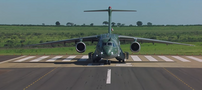 KC-390 Embraer avião