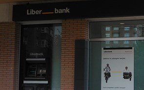 Espanhol Liberbank afunda quase 40% em bolsa com receios de aumento de capital