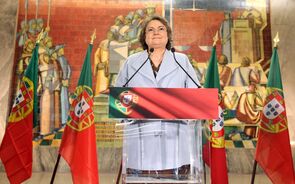 esmeralda dourado
