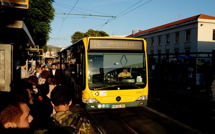 Governo promete milhões para os transportes públicos