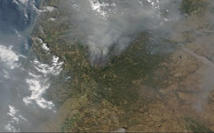 Os dias do incêndio vistos do espaço