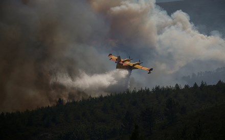 Governo com menos exigências no segundo concurso de aeronaves para combater incêndios