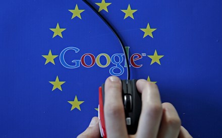 Google recorre da multa de Bruxelas 2,4 mil milhões de euros
