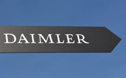 Daimler 'segue' Audi e BMW e corta milhares de postos de trabalho