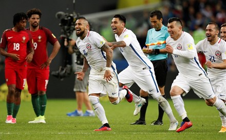 Confederações: Portugal eliminado pelo Chile nas grandes penalidades