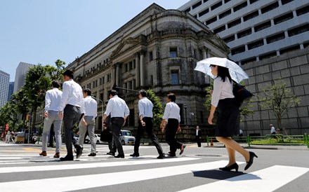 Membro do Banco Central do Japão elogia política económica de Hitler