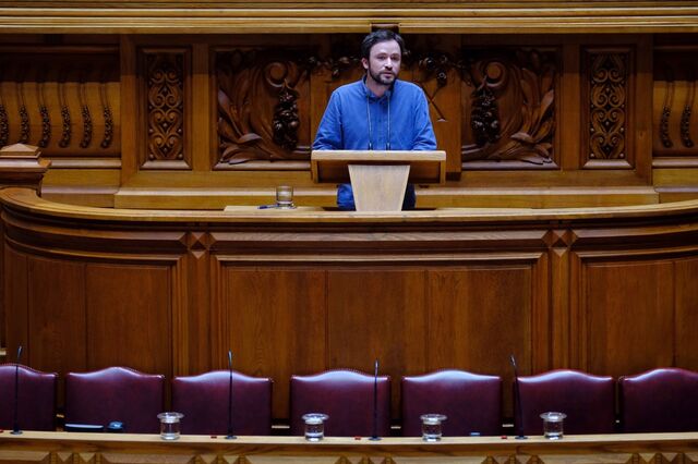 José Soeiro: 'Esta é uma redistribuição mais justa do esforço contributivo'