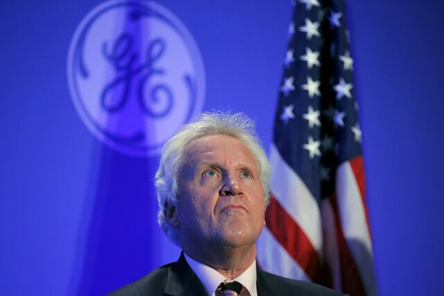 Jeffrey Immelt abandona cargo de CEO da General Electric após 16 anos