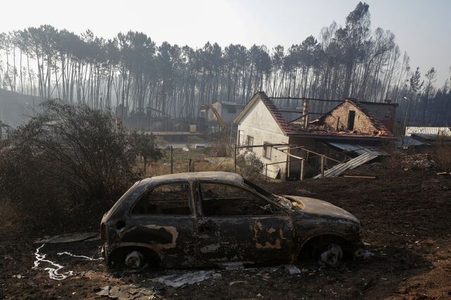 Pedrógão Grande: Um mês depois, começam os pequenos passos na reconstrução das casas