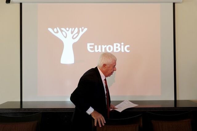Eurobic tem lucros de 25 milhões e dá 1,9 milhões a trabalhadores