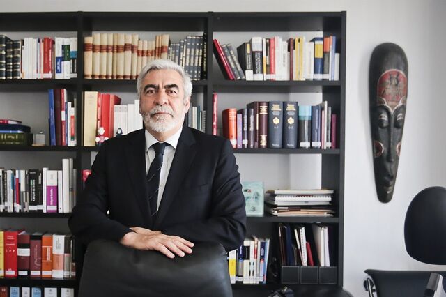 Venda de bens penhorados pela Net rende 26  milhões mês
