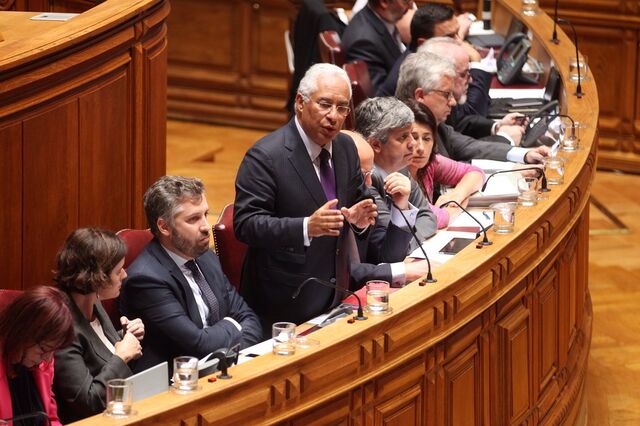 Costa admite indemnizar famílias das vítimas de Pedrogão se Estado tiver responsabilidade