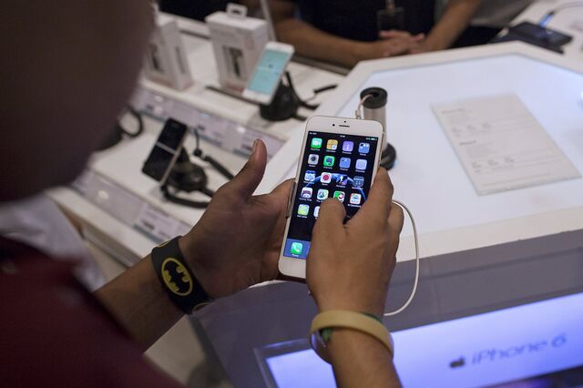 O dilema da Apple: subir o preço do iPhone ou reduzir margens