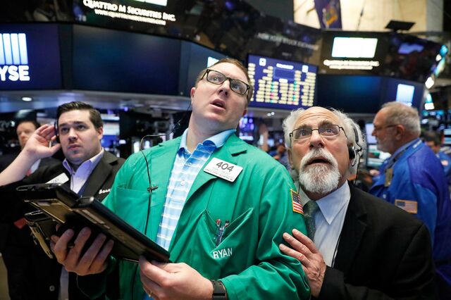 S&P tem melhor dia desde abril. Fed e política monetária já ficam para trás