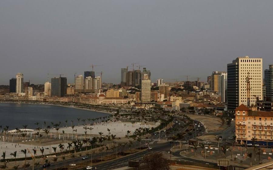 1º Luanda (Angola)