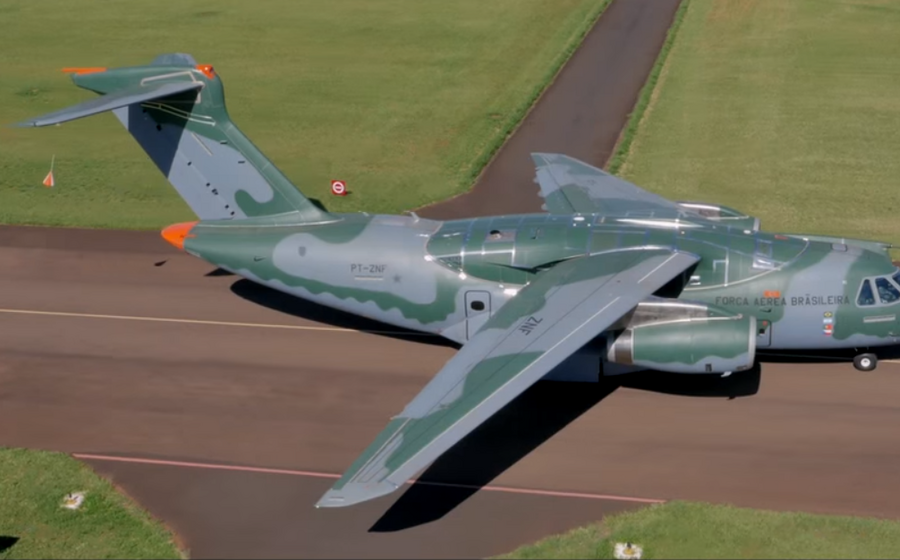 KC-390 Embraer avião