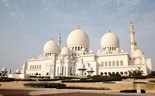 Abu Dhabi: À procura da fama e com luxo de sobra