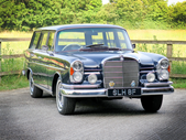 1967 Mercedes-Benz 230S 'Universal'  - Estimativa entre 35.000 e  40.000 libras