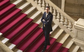 PSD diz que António Costa é um primeiro-ministro 'trapalhão' e 'rendido'