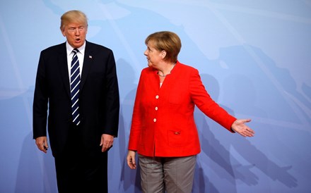 Merkel e Macron visitam Trump em último esforço para evitar guerra comercial