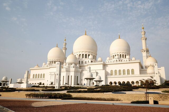 Abu Dhabi: À procura da fama e com luxo de sobra