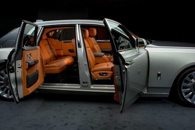 Já chegou o novíssimo Rolls-Royce Phantom VIII