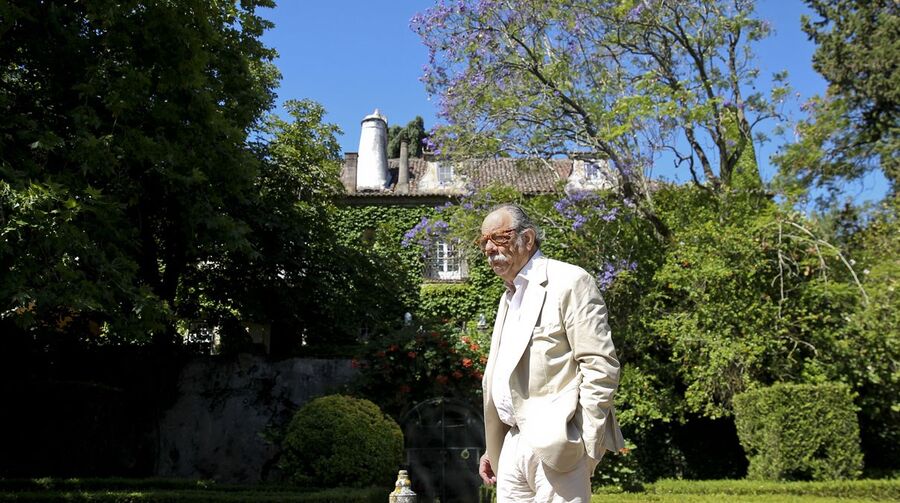 hugo oneil