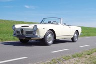 1964 ALFA ROMEO 2600 TOURING SPIDER - Estimativa entre 100.000 e 120.000 euros