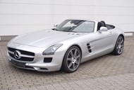 2013 MERCEDES-BENZ AMG – SLS ROADSTER - Estimativa entre 180.000 e 220.000 euros