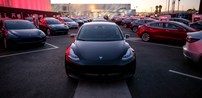 O Model 3 é a grande aposta da Tesla para massificar a sua influência, graças ao preço de 35 mil dólares, considerado competitivo para a qualidade do carro. Já é possível encomendar mas será preciso esperar um ano para o receber.