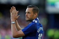 9-   Sigurdsson: Do Swansea para o Everton por 49,4 milhões de euros