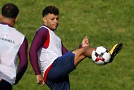 19- Alex Oxlade-Chamberlain: Do Arsenal para o Liverpool por 38 milhões de euros