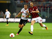 11- Bonucci: Do Juventus para o AC Milan por 42 milhões de euros